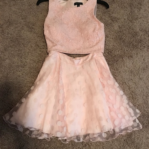 Jodi Kristopher Pink 2 Piece Formal Dress - Picture 2 of 3